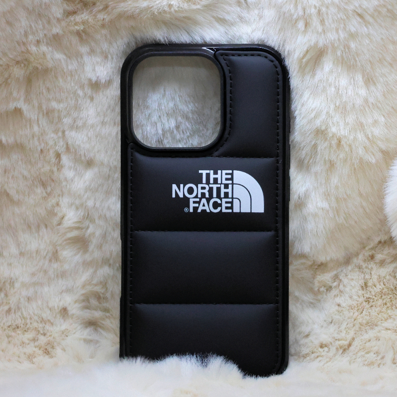 The North Face Puffer Hoesje Iphone 16 Pro Zwart